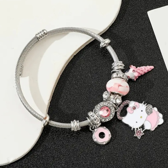 Sanrio Hello Kitty 2pcs Jewelry Set - Chic Pink Rhinestone Necklace & Bracelet, - Picture 2 of 7
